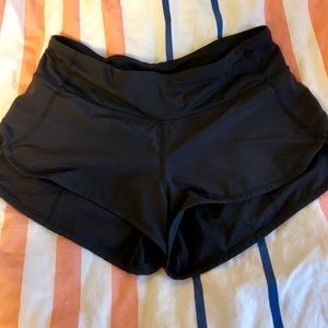 Lululemon Black Speed Shorts Size 4